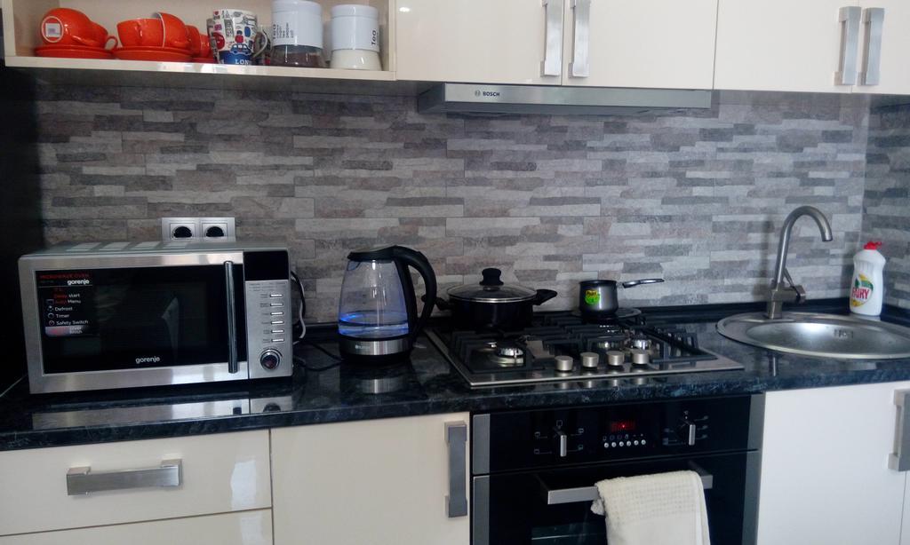 Apartament Gia Batumi Exterior photo